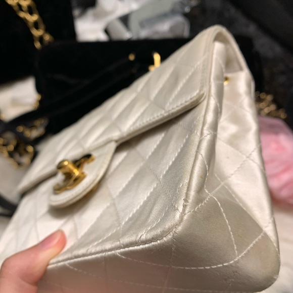 Vintage Chanel 24k white satin mini square flap - Picture 8 of 16